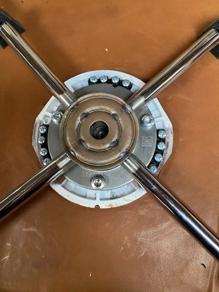 Reparation af 7 er stol